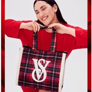 NWT Victoria’s Secret plaid tote bag
